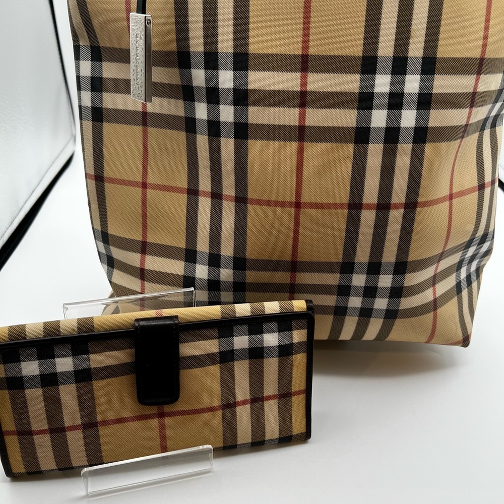 AUTHENTIC Burberry Checkered Tote and Wallet Set